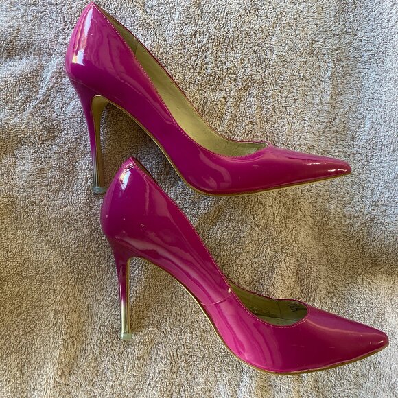BCBG Generation Hot Pink Patent Leather Pointed Toe Heels (Size 8M / 38) - Picture 5 of 7